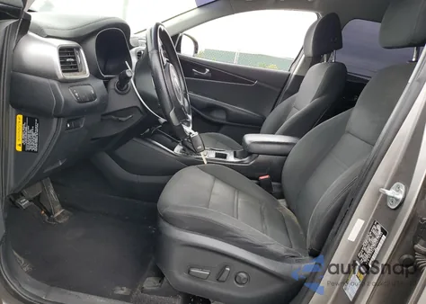 2017 Kia Sorento Lx from USA, damaged, VIN 5XYPG4A36HG217603